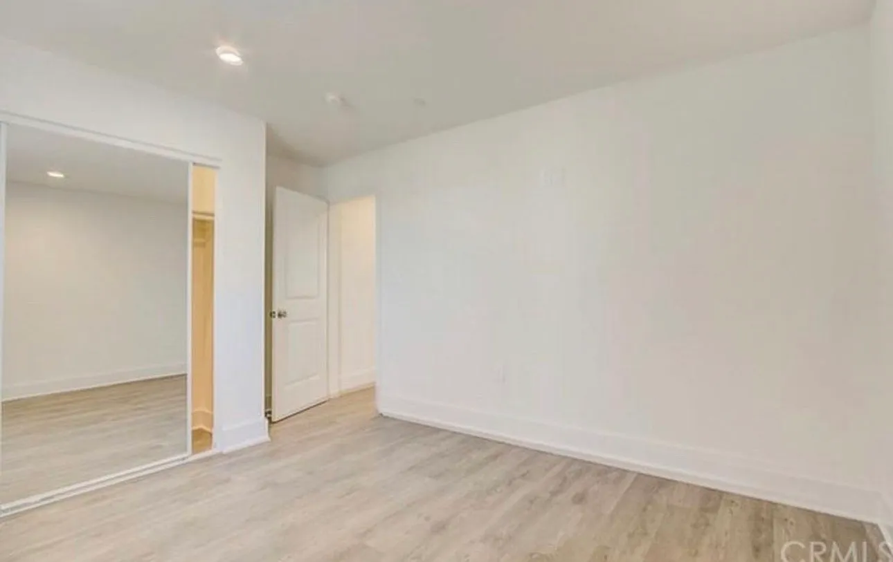 2635 Hauser Blvd — Photo 2