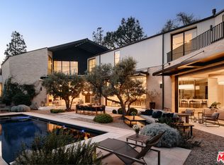 1054 Angelo Dr, Beverly Hills, CA 90210