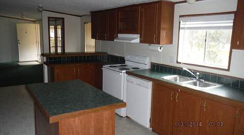 3rd image of 31 Palm Leaf Ln
