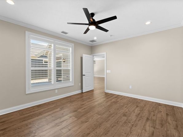 3628 Backstretch Way