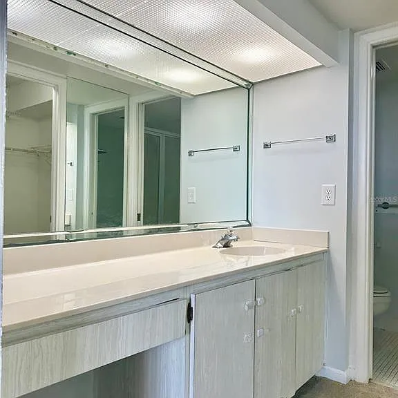 2617 Cove Cay Dr #311 — Photo 26