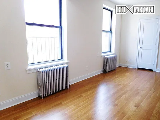 Rented by Corcoran | media 23