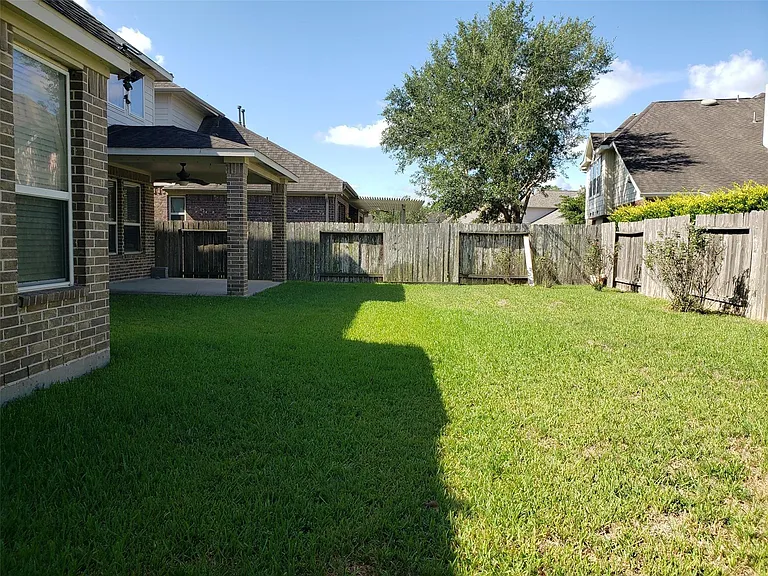 3607 Cat Springs Ln — Photo 35