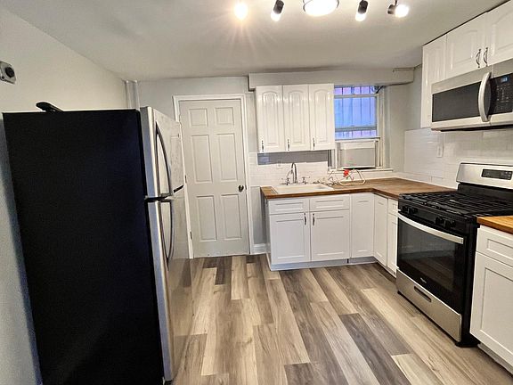 2nd image of 609 Communipaw Ave #1