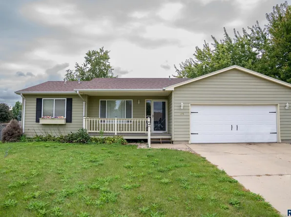 105 Ann Cir, Tea, SD 57064