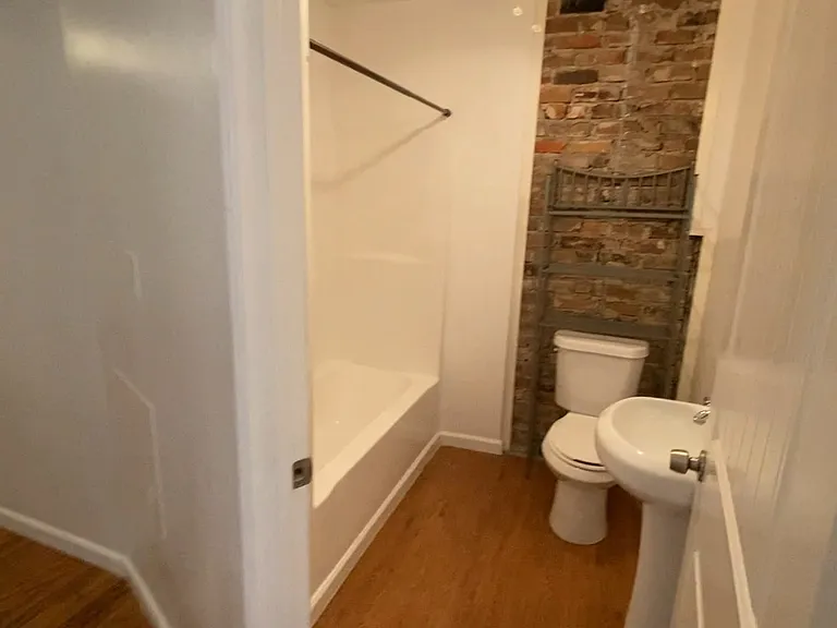 1029 W Hickory St #A — Photo 18