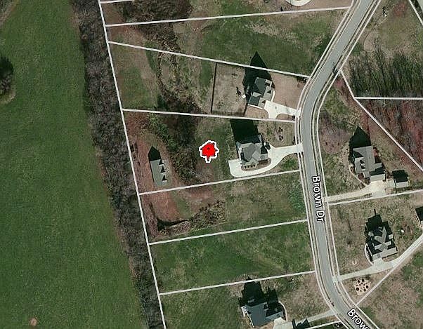 1st image of 429 Brown Dr