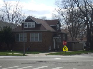 1900 S 9th Ave, Maywood, IL