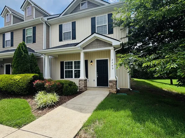 2369 New Holland Cir, Murfreesboro, TN 37128