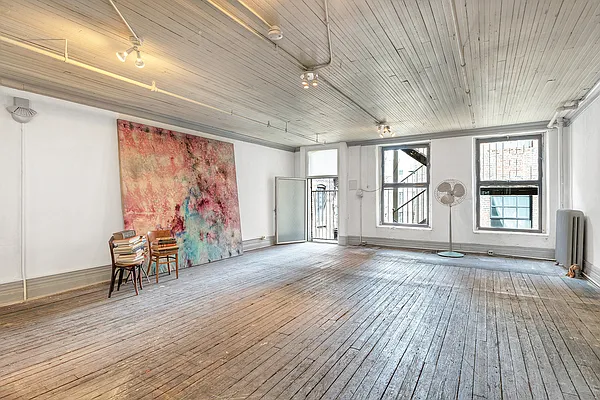 Sold by CORE | media 7