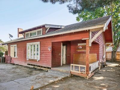 1418 N Center St, Stockton, CA, 95202