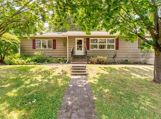 3328 Warners Rd, Camillus, NY 13031