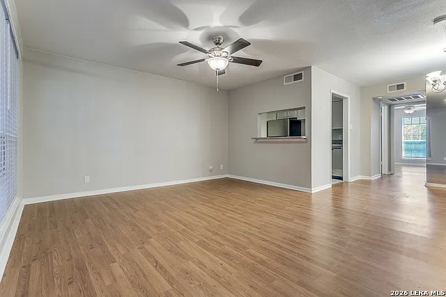 8401 N New Braunfels Ave #207A — Photo 6