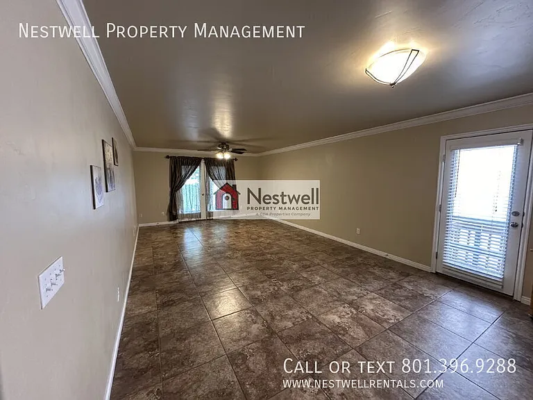 10768 S Pine Shadow Rd — Photo 20