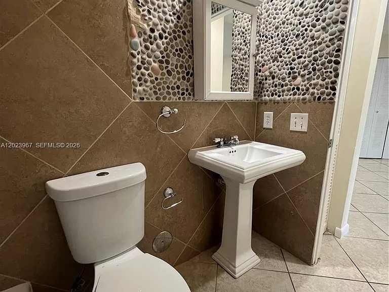 16373 Malibu Dr #51 — Photo 39