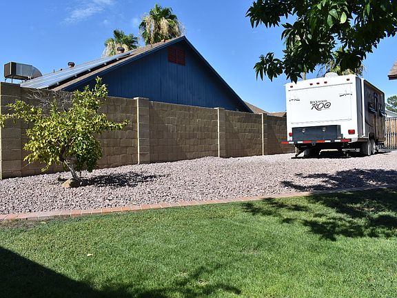 4th image of 17960 N 87th Dr