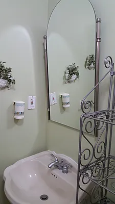 Rented by Panache Realty Co | media 8