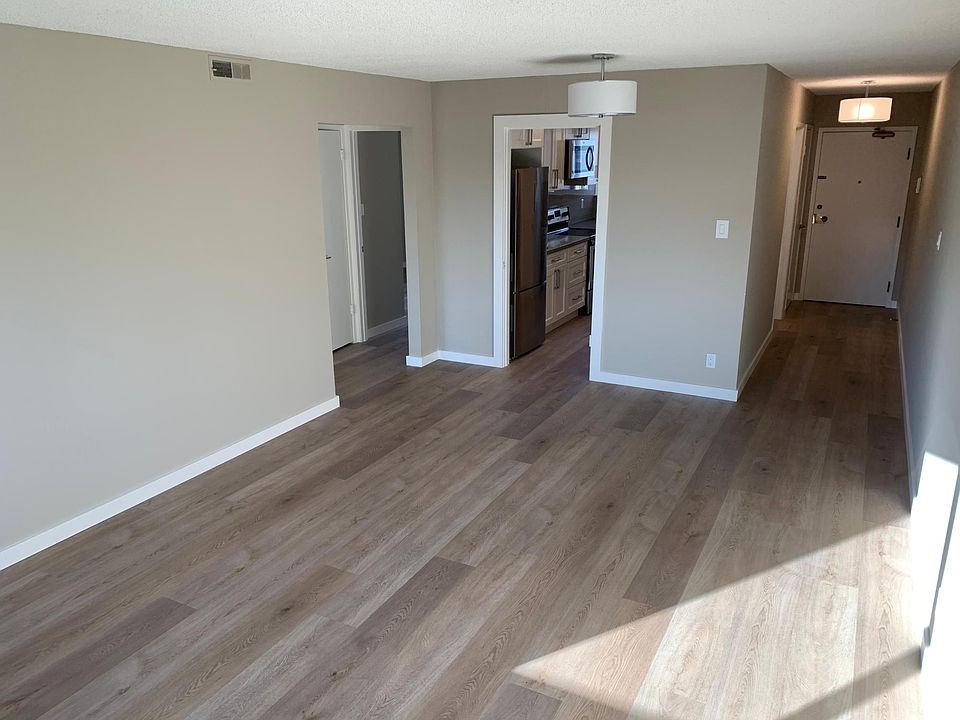 1st image of 462 25th Ave APT 3