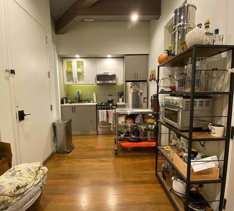 1st image of 539 Park Pl #3F