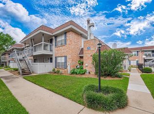 2350 Bering Dr APT 94, Houston, TX 77057