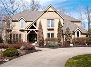 18421 Nantucket Row, Strongsville, OH