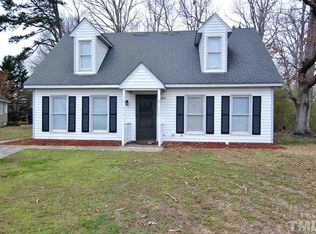 1913 Mishicot Ct, Raleigh, NC 27604