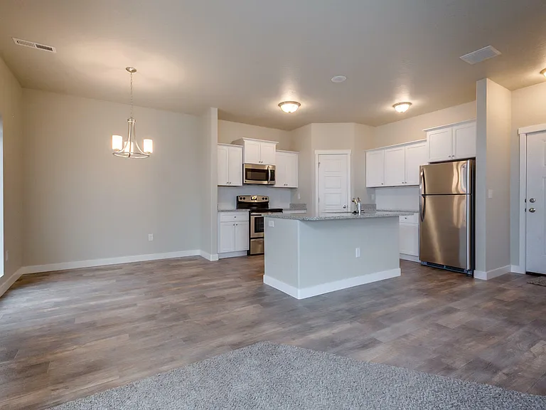 Kensington Apartments — Photo 88