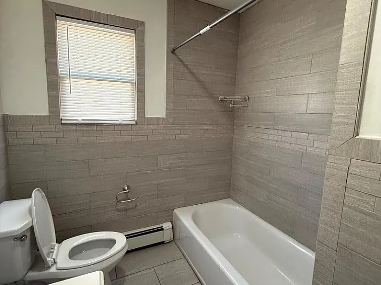 52 Frederick St — Photo 9