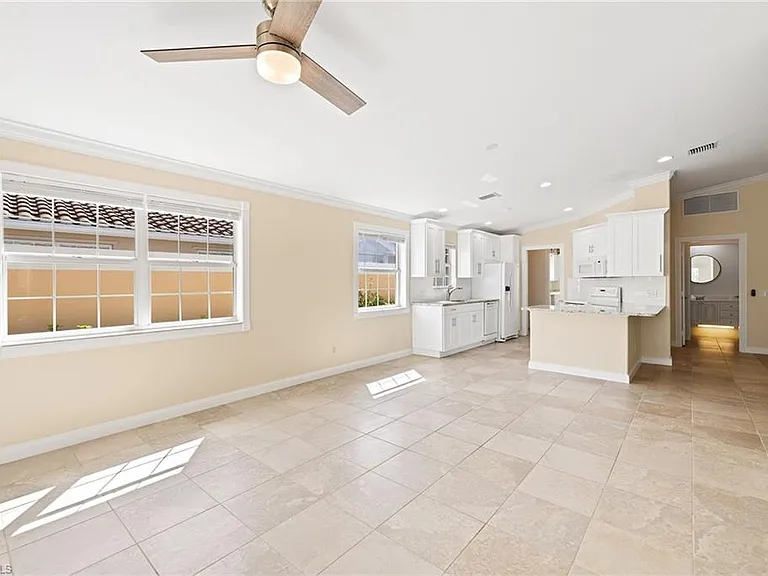 7539 Novara Ct — Photo 6