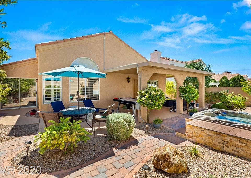 1st image of 3209 Sabrina Ct