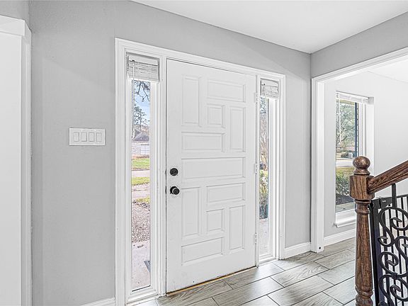 5th image of 5718 Green Springs Dr