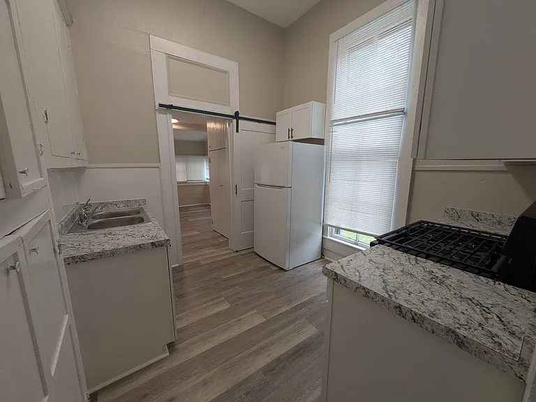 822 E Carson St #5 — Photo 14