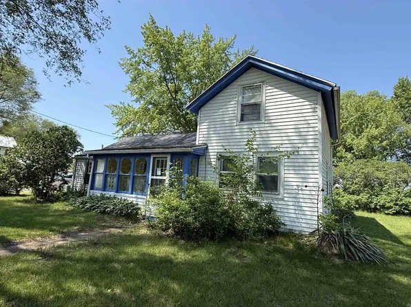 100 N Patten Street, Avoca, WI 53506