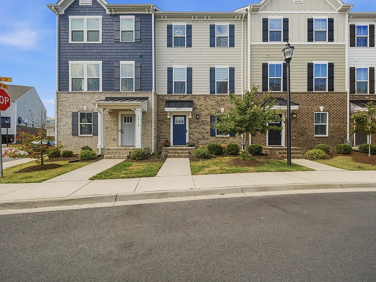 1216 Gunboat Dr — Photo 37