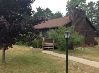 125 Riverland Dr, Marquette, MI 49855