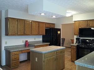 2nd image of 5634 Rosecliff Dr