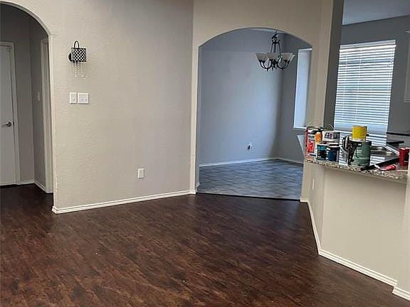 2nd image of 209 Arborview Dr