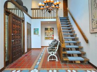 25 Woodhaven Dr, Simsbury, CT 06070