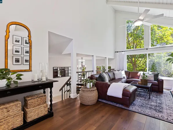 1513 Siskiyou Dr, Walnut Creek, CA 94598