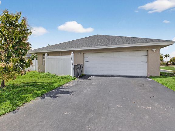 3rd image of 21724 Little Bear Way