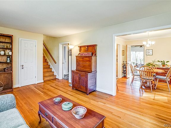5th image of 8309 Pamela Dr
