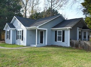 5020 Poplar Glen Dr, Matthews, NC 28104