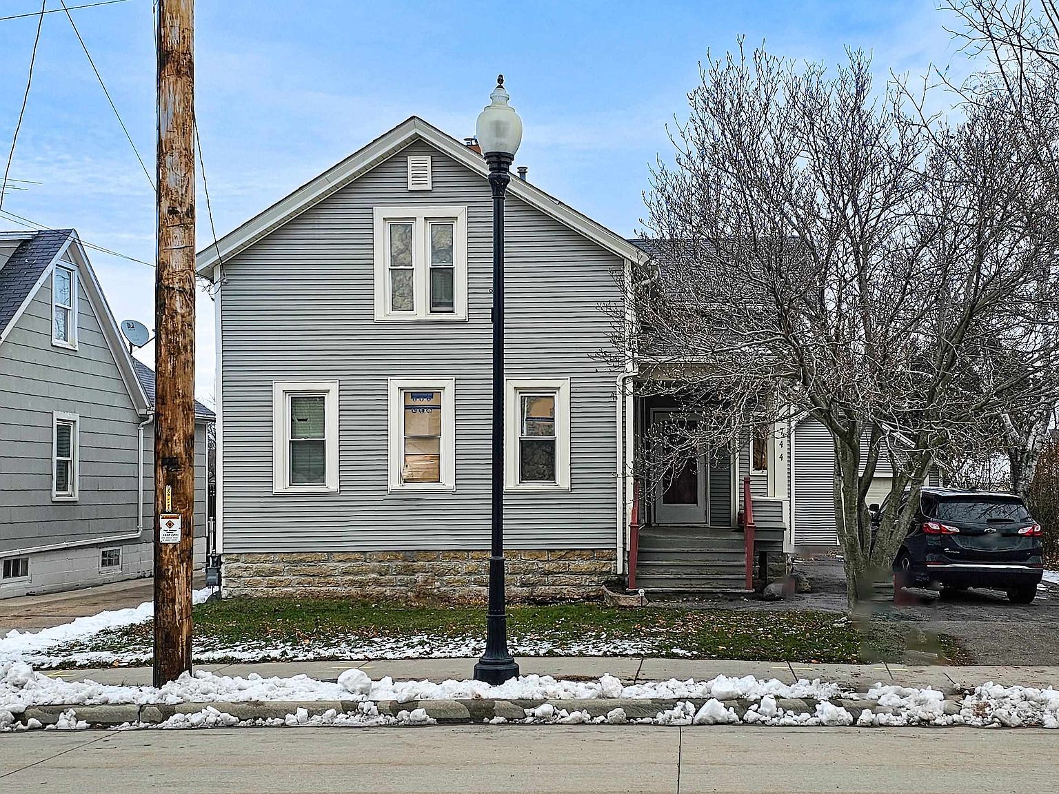 1744 Oregon St, Oshkosh, WI 54902 Zillow