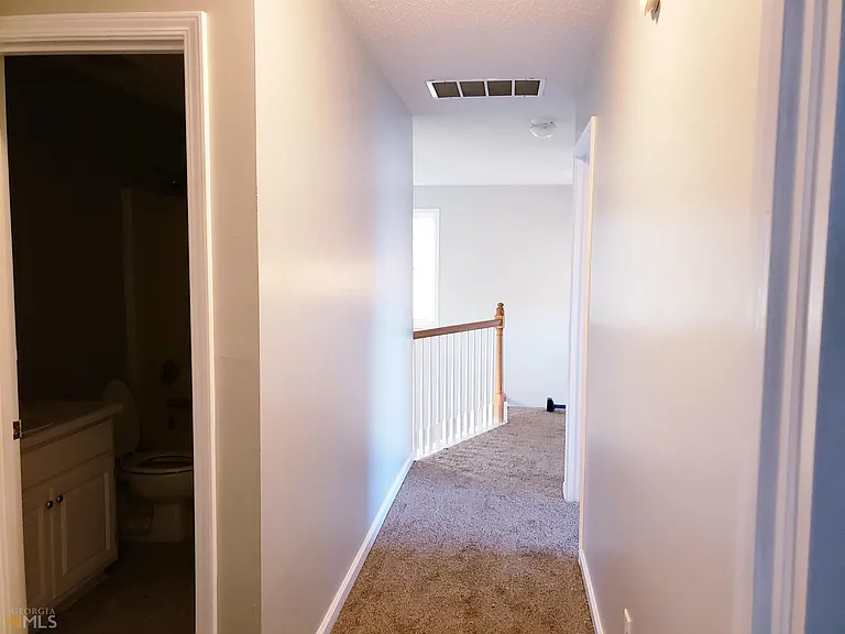 130 Oak Park Ter — Photo 10