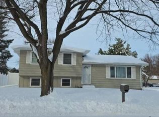 1013 E Richway Dr, Albert Lea, MN 56007