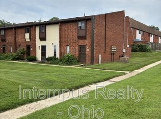 21 King Arthur Ct, Westerville, OH 43081