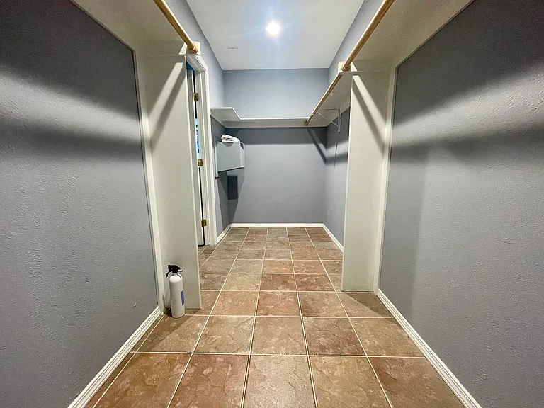 7814 La Manga Dr — Photo 25