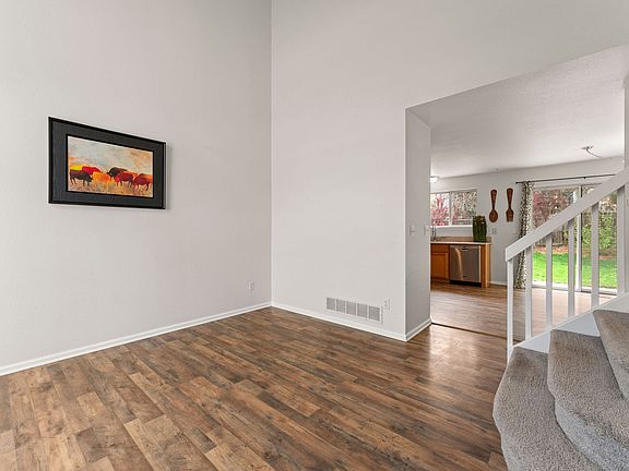 5th image of 1842 Reliance Cir