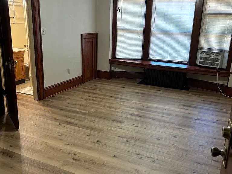 The Brady Apartments — Photo 20