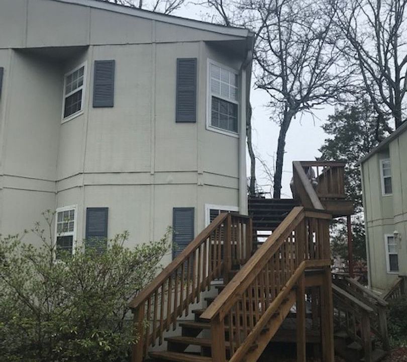 1st image of 610 Hathorn Rd